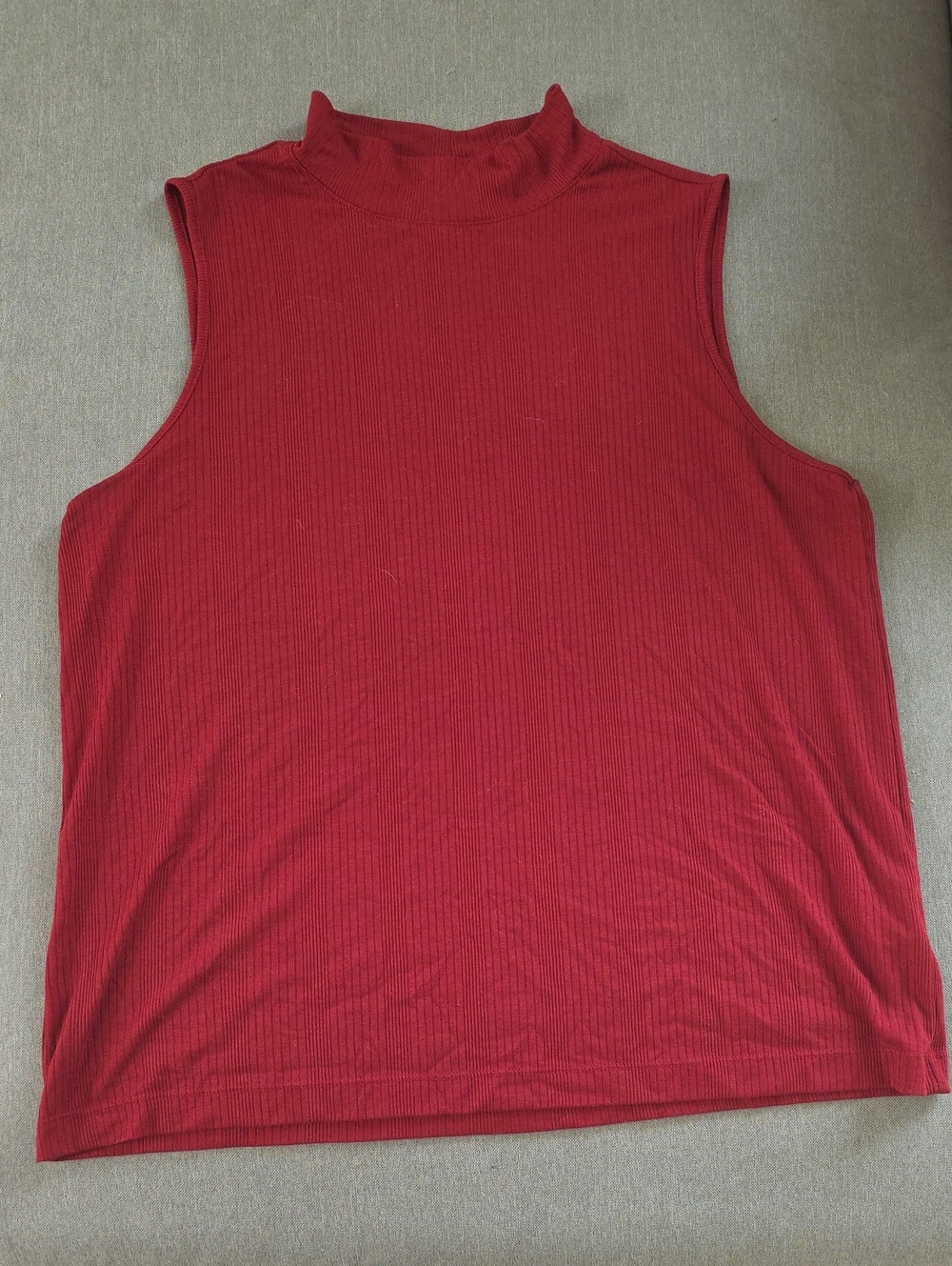 Time and Tru Ribbed Mock Neck Sleeveless Top - Red